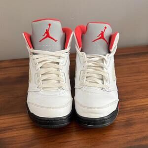Nike Air Jordan 5 Retro Fire‎ Red Silver Tongue PS | 440889-102 | Kids 2.5Y